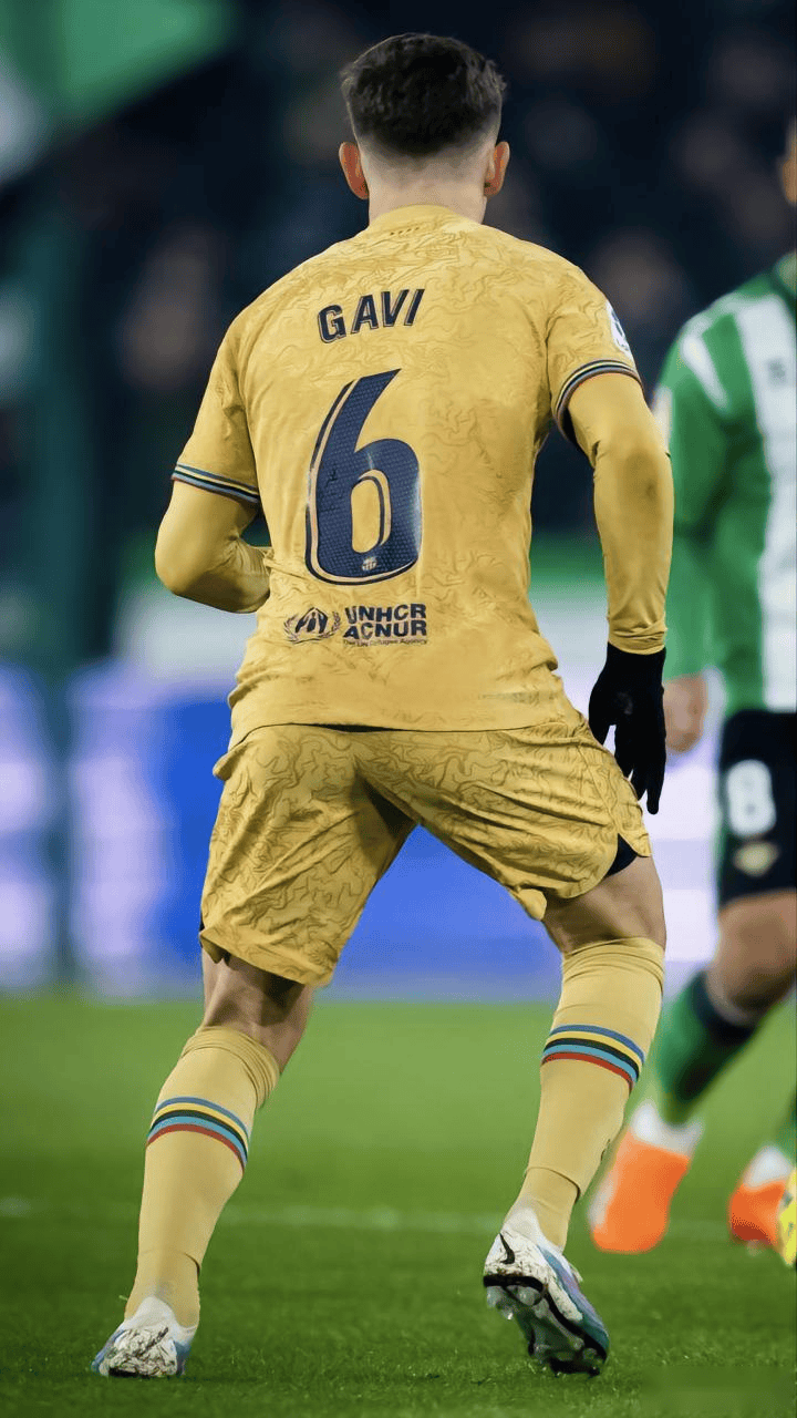 九游体育入口-关于赛前突围战来临；比利亚雷亚尔围绕欧联伤情更新；球迷炸锅；资深球员宣示担当的信息