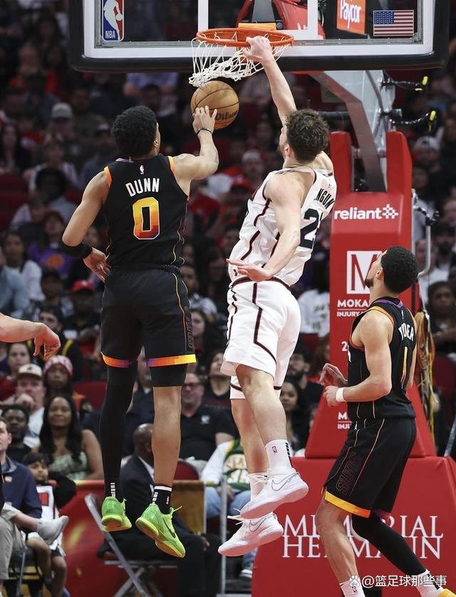 九游体育-菲尼克斯太阳发布备战花絮,赛后回应争议,NBA常规赛任务艰巨,赛季目标并未改变的简单介绍